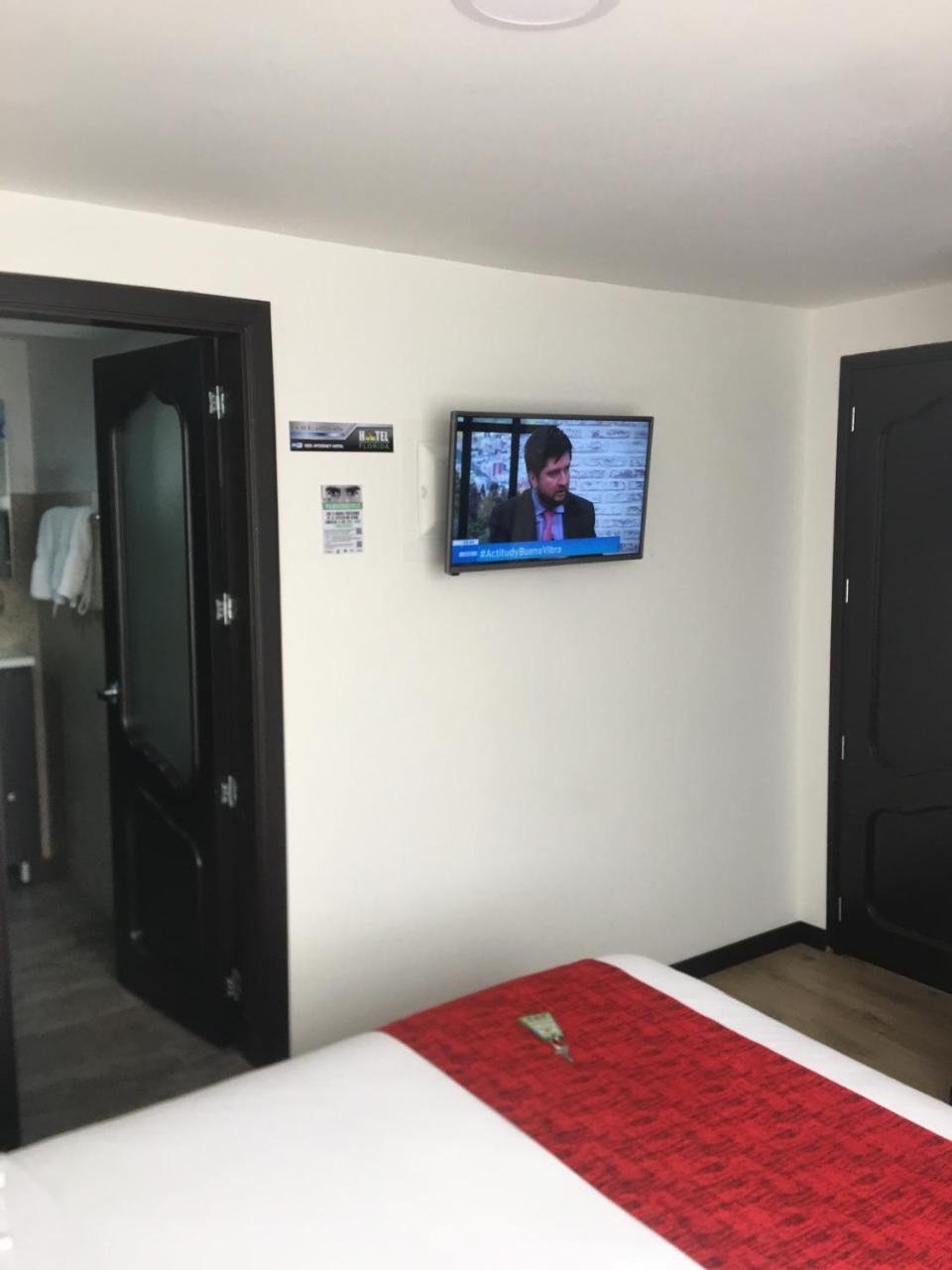 Hotel Florida Apartasuites. Ипиалес Екстериор снимка